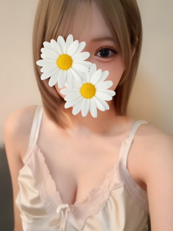 結城せな