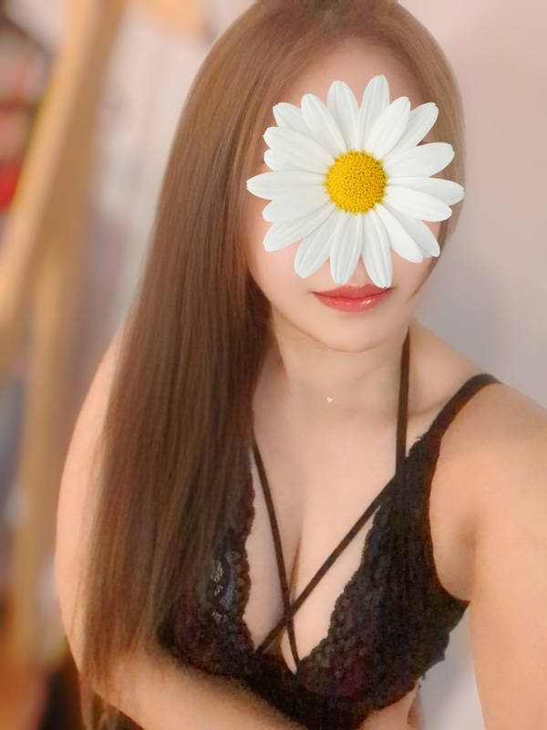 白井みやび