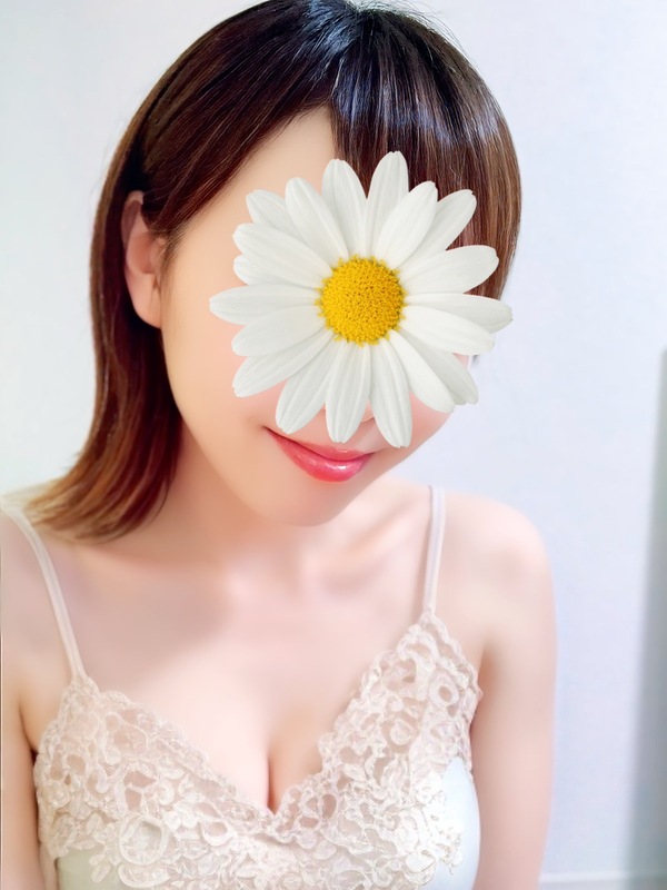 秋乃もみじ