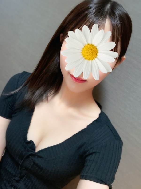 英奈かごめ