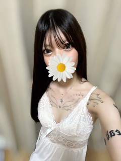 海野みな